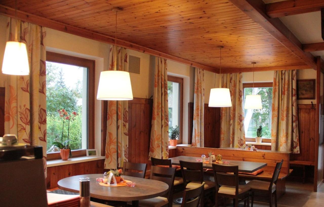 Gasthof Muehlendorfer Lanzenkirchen 外观 照片